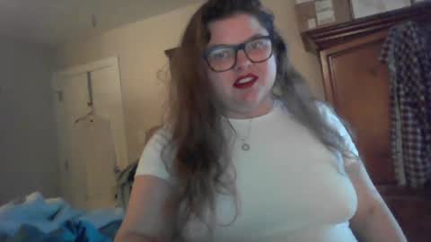 Herekittykitty69 online show from March 6, 2025, 3:56 pm