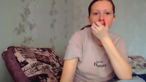 CrystallAngel online show from February 1, 2026, 11:20 am