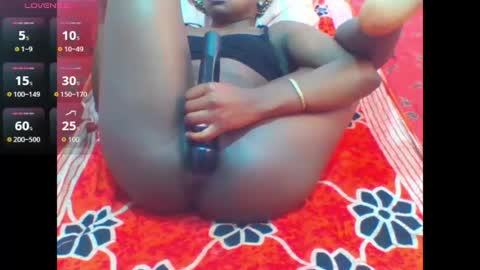 Snapshot of crystallgem chatting on July 11, 2026, 10:51 am crystallgem online show from July 11, 2026, 10:51 am
