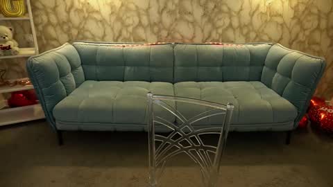 crystallpaws_ online show from March 26, 2026, 7:03 am