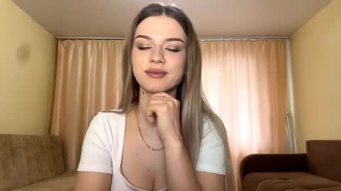 Jesi online show from April 29, 2026, 6:17 am