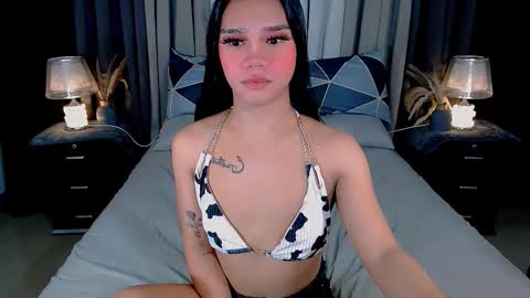 bea takashi  online show from September 28, 2025, 9:58 am
