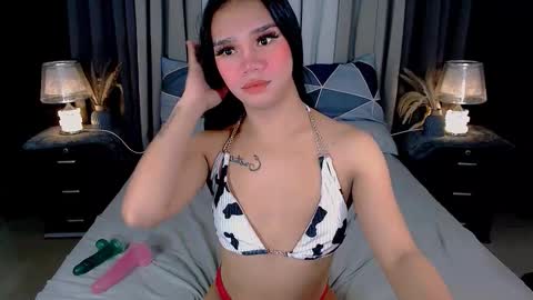 bea takashi  online show from September 29, 2025, 8:52 am