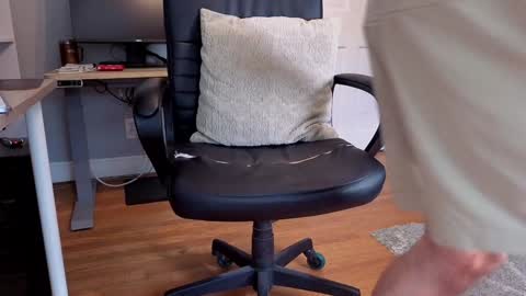 Snapshot of cthotguy5000 chatting on December 26, 2024, 1:21 pm cthotguy5000 online show from December 26, 2024, 1:21 pm