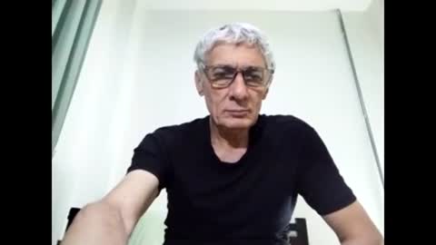 Snapshot of cucaio18 chatting on February 21, 2025, 10:50 am BIG UNCUT HARD COCK online show from February 21, 2025, 10:50 am