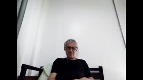 Snapshot of cucaio18 chatting on March 4, 2025, 7:19 am BIG UNCUT HARD COCK online show from March 4, 2025, 7:19 am