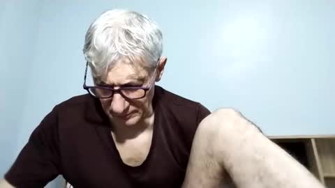 Snapshot of cucaio18 chatting on September 17, 2025, 2:35 am BIG UNCUT HARD COCK online show from September 17, 2025, 2:35 am
