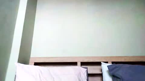 Snapshot of cucaio18 chatting on October 24, 2025, 3:14 am BIG UNCUT HARD COCK online show from October 24, 2025, 3:14 am
