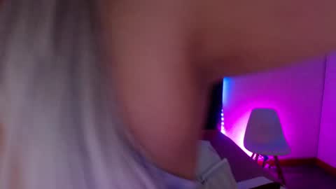 cuckoldlover69_ online show from December 6, 2024, 3:41 am