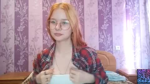 Sia online show from October 1, 2025, 7:03 am