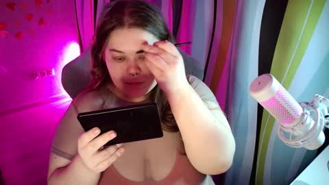 CuddleEmily online show from February 15, 2026, 5:53 pm