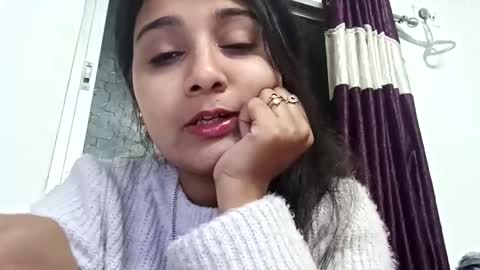 Snapshot of cuddlemuffins_3110 chatting on December 22, 2025, 3:09 pm cuddlemuffins online show from December 22, 2025, 3:09 pm