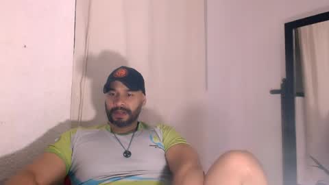 Snapshot of culoculito341910 chatting on June 27, 2026, 12:22 pm bebe online show from June 27, 2026, 12:22 pm