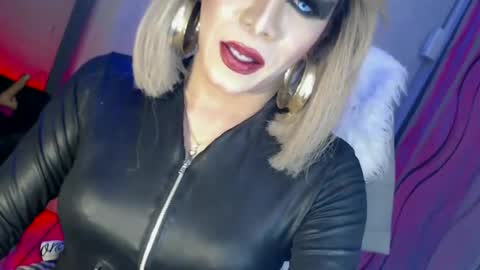 CUMMELA SLUTI online show from June 12, 2026, 5:12 pm