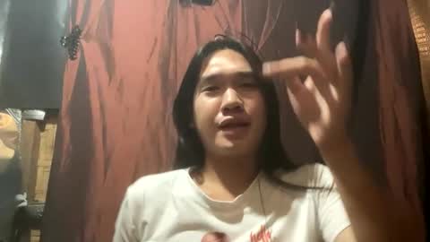 Ashly online show from May 19, 2026, 11:38 am