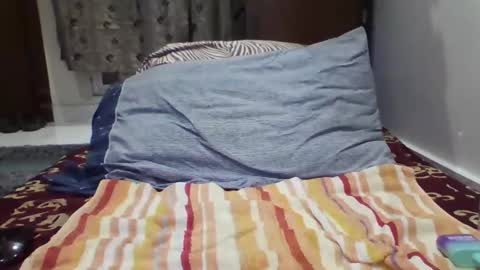 Cumm Cannon online show from December 1, 2025, 4:39 am