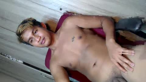 Snapshot of cum_overload chatting on March 9, 2025, 6:17 am cum_overload online show from March 9, 2025, 6:17 am