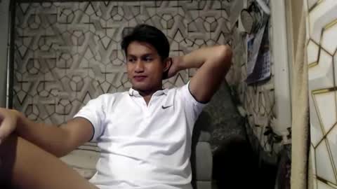 Snapshot of cum_overload chatting on January 15, 2026, 3:55 am cum_overload online show from January 15, 2026, 3:55 am