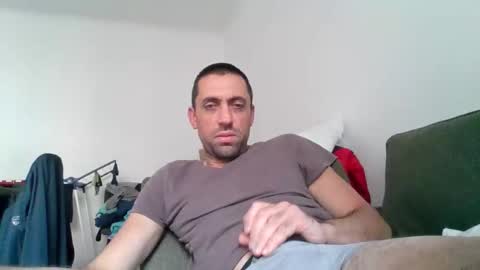 Snapshot of cum_shot8407 chatting on October 12, 2025, 10:25 am cum_shot8407 online show from October 12, 2025, 10:25 am