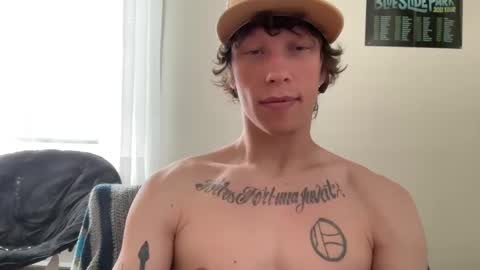 Snapshot of cum_with_me_96 chatting on October 4, 2025, 9:13 pm cum_with_me_96 online show from October 4, 2025, 9:13 pm