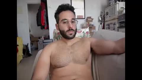 Snapshot of cuman15 chatting on November 28, 2025, 9:45 am Cuman online show from November 28, 2025, 9:45 am