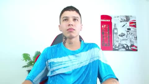 cumandres online show from December 16, 2025, 2:44 pm