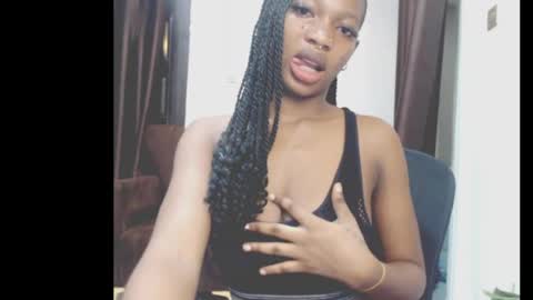 cumebony_petit online show from April 4, 2026, 6:55 am