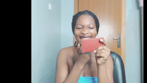 cumebony_petit online show from May 18, 2026, 6:08 am