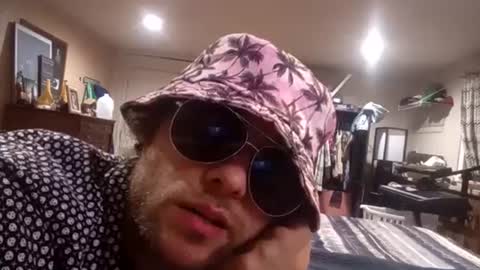 Snapshot of cumfetishswallower chatting on September 21, 2025, 6:26 am cumfetishswallower online show from September 21, 2025, 6:26 am