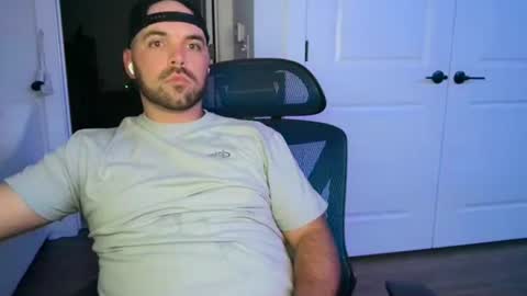 cummmg23 online show from September 27, 2025, 7:35 am