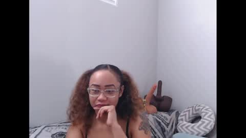 Nia Reese online show from March 26, 2026, 3:06 pm