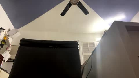 Aprilia online show from December 18, 2024, 4:09 am