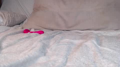 Jessy online show from January 5, 2026, 5:38 pm