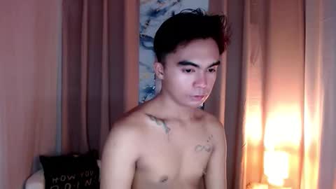 Xyrien online show from May 11, 2026, 2:06 am
