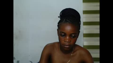 cupxcakex online show from June 11, 2026, 2:53 am