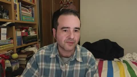 curiosillo1983 online show from April 15, 2026, 7:58 pm