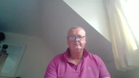 curiousax77 online show from May 14, 2026, 11:17 am