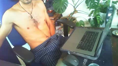 Snapshot of curiousgenie chatting on October 12, 2025, 7:29 am curiousgenie online show from October 12, 2025, 7:29 am