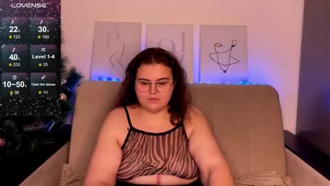 Snapshot of curvy_janie chatting on December 18, 2024, 9:04 am Jane online show from December 18, 2024, 9:04 am