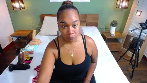 Danna online show from December 28, 2024, 7:22 pm