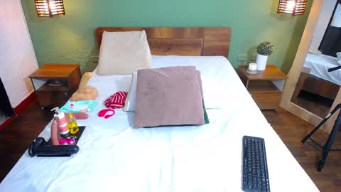 Danna online show from January 18, 2025, 7:15 pm