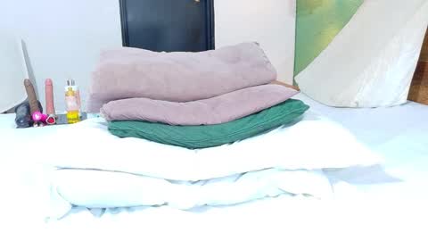 Danna online show from March 1, 2025, 10:21 pm