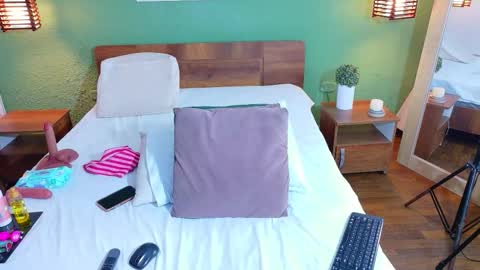 Danna online show from January 10, 2026, 12:29 pm