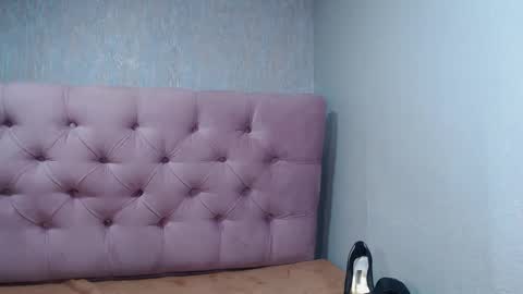 Julieth online show from February 1, 2025, 7:15 am