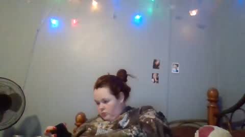 dahlia -kim online show from February 20, 2025, 12:19 am