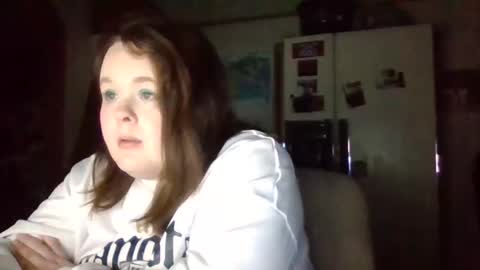 dahlia -kim online show from March 3, 2025, 6:48 am