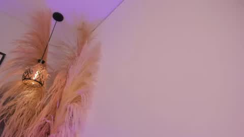 Snapshot of cute__cherry_ chatting on July 18, 2026, 7:28 pm Amber online show from July 18, 2026, 7:28 pm