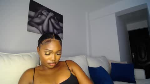 Liya online show from February 6, 2025, 2:04 pm