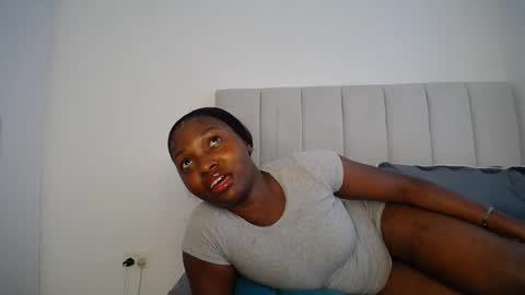 Liya online show from September 23, 2025, 9:34 am
