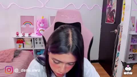 Dani  online show from February 3, 2025, 6:49 pm